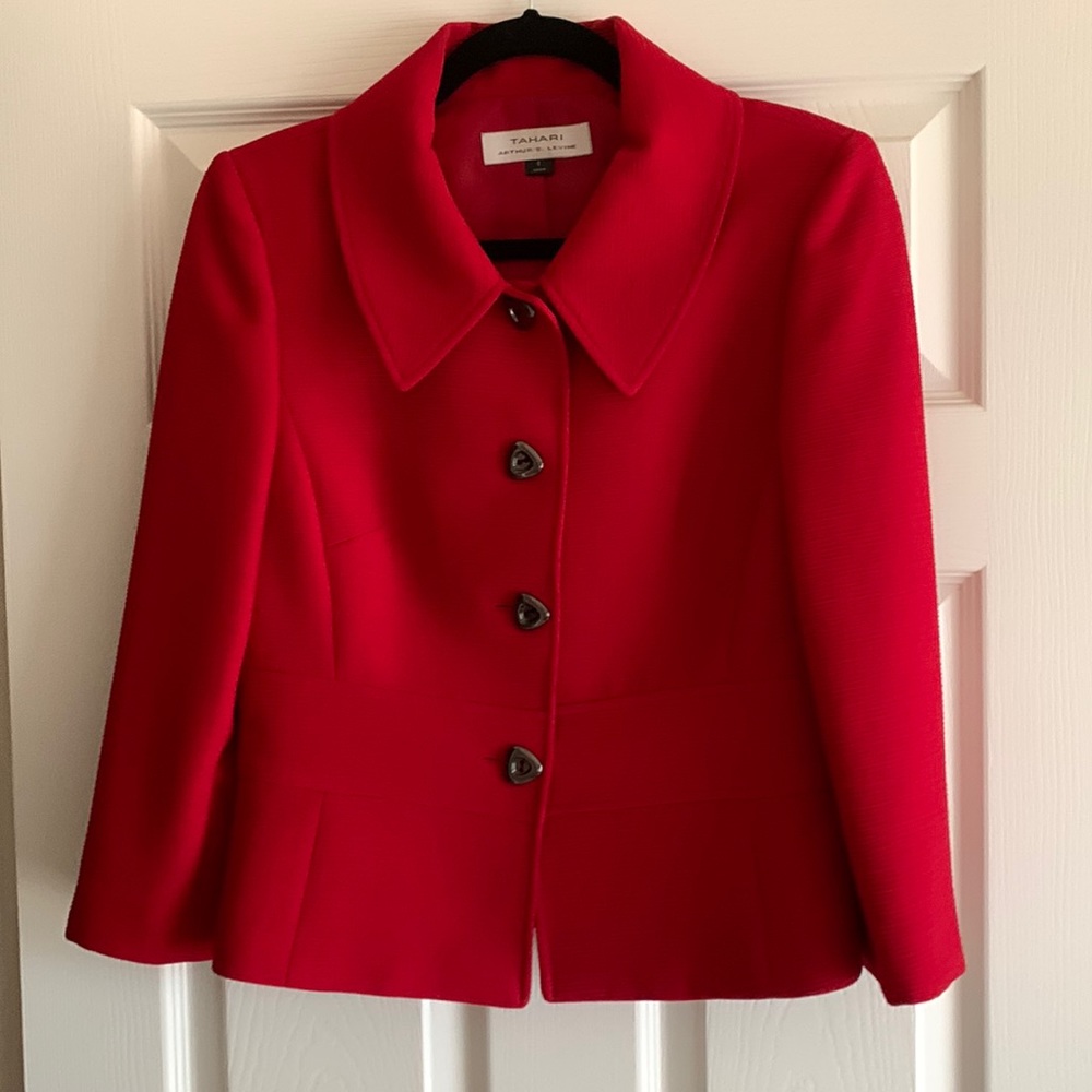 Tahari Blazer